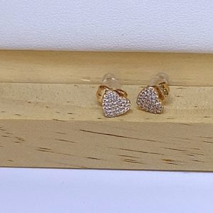 Aretes love